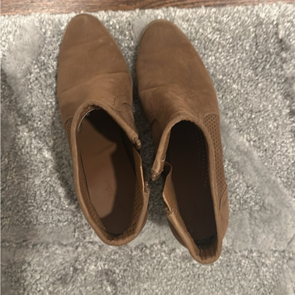 Womens Brown Slip-On Shoes